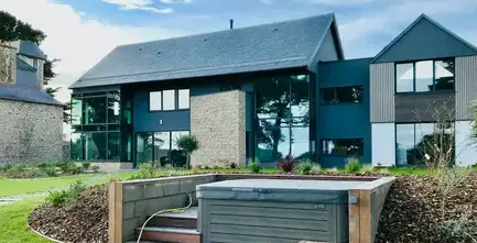 peintre en bâtiment à Saint Méloir des Ondes - image 2