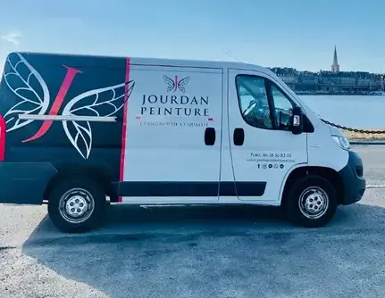 Ravalement de façade à Saint Coulomb - image 2