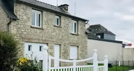 Ravalement de façade à Saint Coulomb - image 3