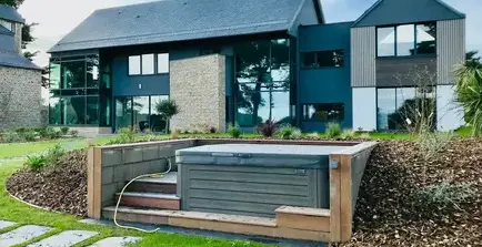 Ravalement de façade à Saint Coulomb - image 4